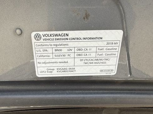 Used 2019 Volkswagen Tiguan SEL image 22