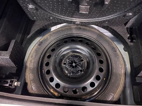 Used 2019 Buick Envision Essence image 99