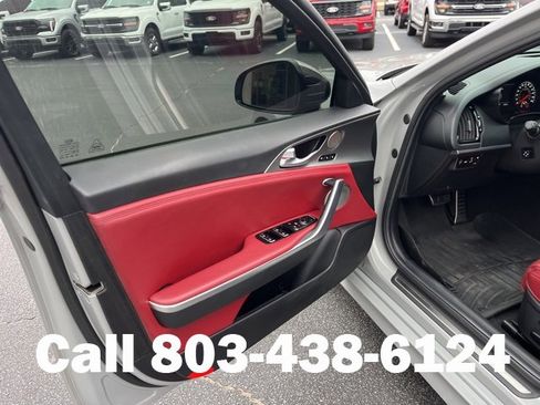 Used 2020 Kia Stinger GT2 image 5