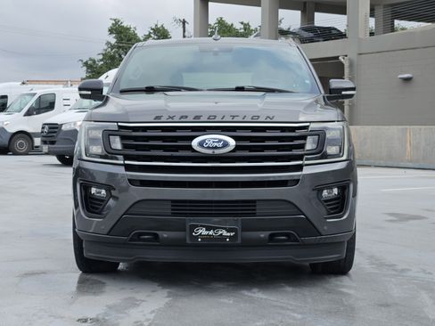 Used 2019 Ford Expedition Max Limited w/ Equipment Group 303A AWD/4WD image 6
