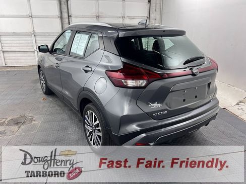 Used 2024 Nissan Kicks SV image 6