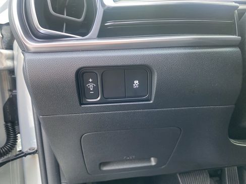 New 2026 Kia Sorento S w/ S Panoramic Sunroof Package image 13