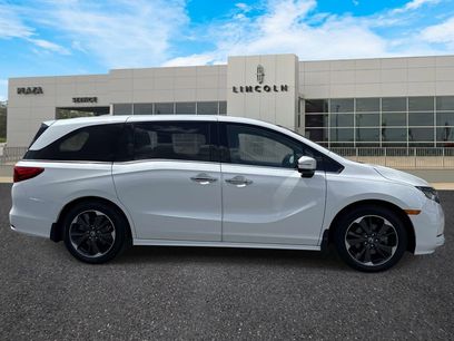 Used 2021 Honda Odyssey Elite