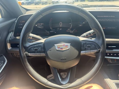 Used 2024 Cadillac XT4 Premium Luxury AWD/4WD image 18