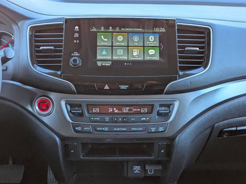 Used 2021 Honda Pilot EX image 17