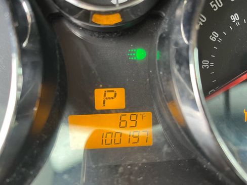 Used 2008 Saturn Vue XE image 15