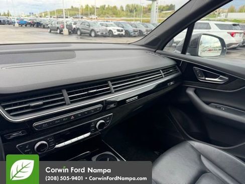 Used 2019 Audi Q7 3.0T Prestige w/ Prestige Package image 9
