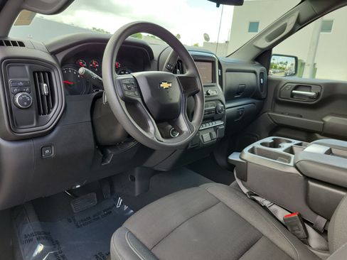 Used 2024 Chevrolet Silverado 1500 Custom RWD image 9