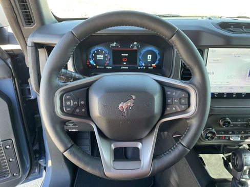 New 2025 Ford Bronco Badlands w/ Sasquatch Package AWD/4WD image 12