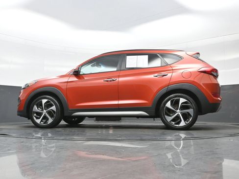 Used 2017 Hyundai Tucson Limited w/ Limited Ultimate Package 03 AWD/4WD image 30