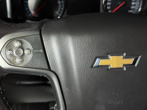 Used 2018 Chevrolet Silverado 1500 LT RWD image 25