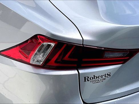 Used 2016 Lexus IS 200t RWD image 23