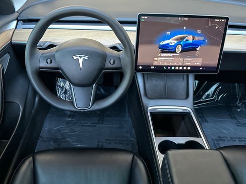 Used 2023 Tesla Model 3 Standard Range RWD image 15