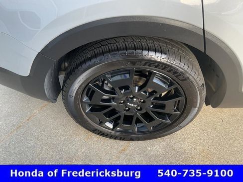Used 2022 Kia Telluride EX w/ EX Premium Package AWD/4WD image 12