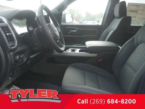 New 2026 RAM 1500 Big Horn AWD/4WD image 38