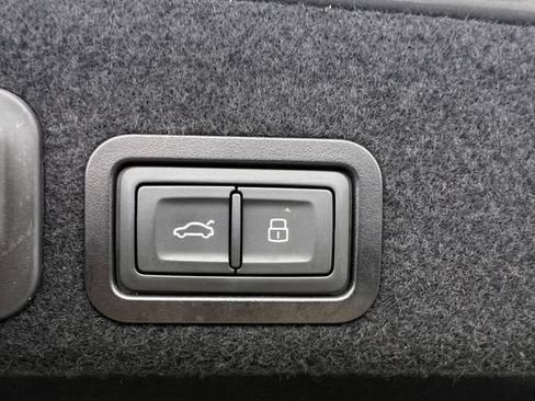 Used 2018 Audi S6 Prestige w/ S Sport Package AWD/4WD image 32