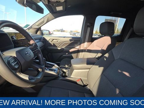 Used 2024 Chevrolet Colorado Trail Boss w/ Safety Package image 11