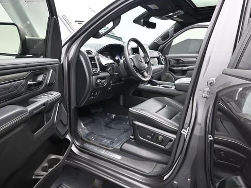 Used 2026 RAM 1500 Limited AWD/4WD image 16