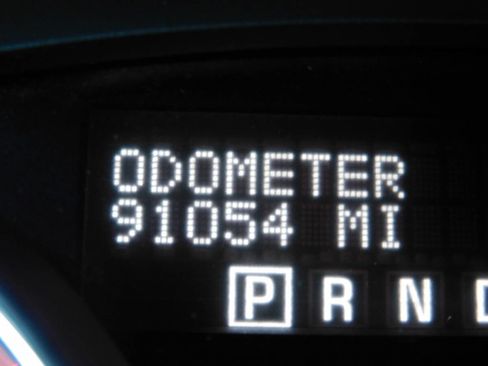 Used 2012 GMC Acadia SLT FWD image 12