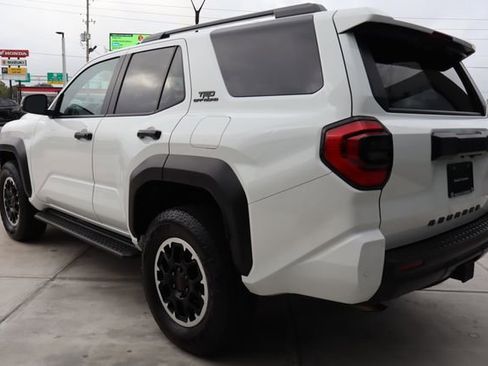 Used 2025 Toyota 4Runner TRD Off-Road image 6