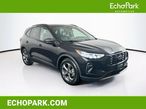 Used 2025 Ford Escape ST-Line FWD image 1