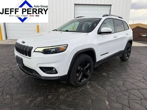 Used 2021 Jeep Cherokee Latitude Plus AWD/4WD image 1
