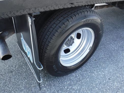 Used 2017 Ford F350 XL w/ XL Value Package image 5