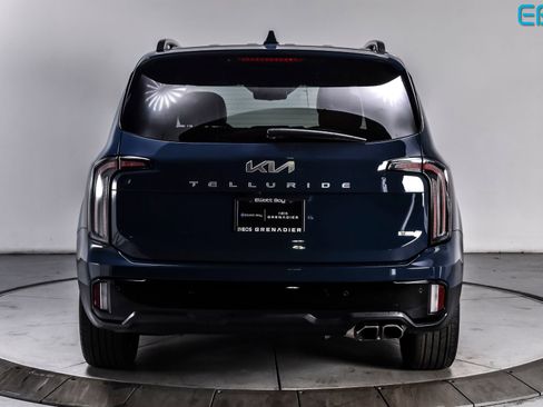 Used 2024 Kia Telluride AWD image 5