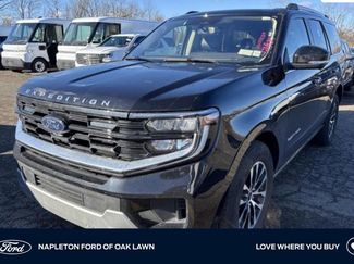 Used 2025 Ford Expedition Platinum video 1