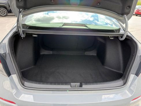 Used 2025 Honda Civic Sport image 29
