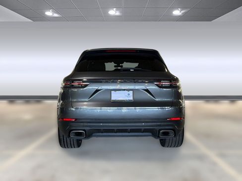 Used 2019 Porsche Cayenne AWD/4WD image 9