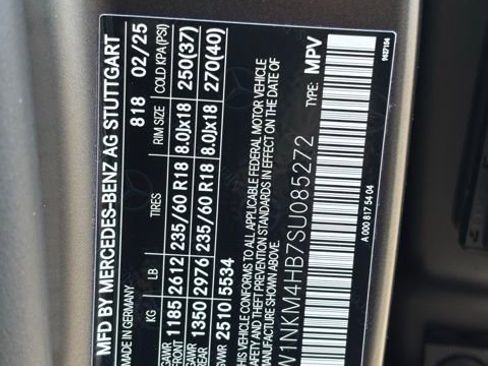 Used 2025 Mercedes-Benz GLC 300 4MATIC image 65