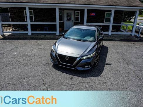 Used 2020 Nissan Sentra SR w/ Electronics Package FWD image 3