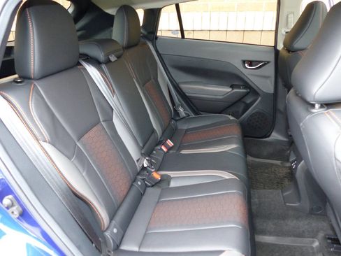Used 2024 Subaru Crosstrek 2.5i Limited AWD/4WD image 40