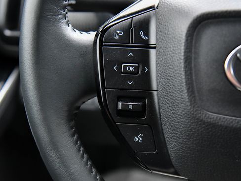 Used 2024 Toyota bZ4X AWD w/ Weather Package image 34