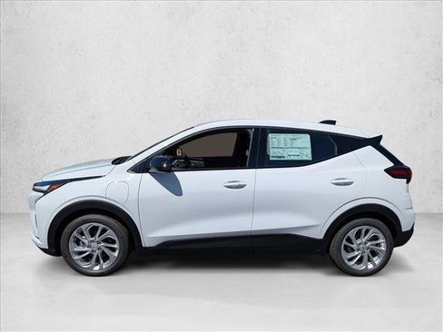 New 2027 Chevrolet Bolt LT w/ Comfort Package FWD image 5