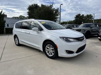 Used 2020 Chrysler Pacifica Touring-L