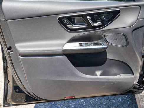 Certified 2026 Mercedes-Benz GLC 300 4MATIC image 19