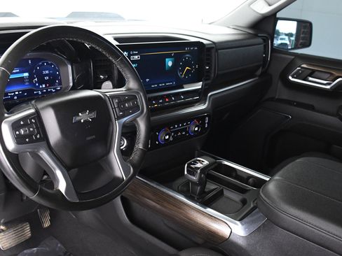 Used 2023 Chevrolet Silverado 1500 LT Trail Boss w/ Protection Package image 20