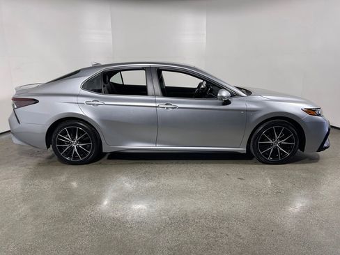 Certified 2024 Toyota Camry SE w/ Blackout Package (TMS) image 2