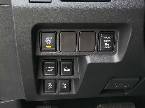 Used 2023 Nissan Frontier PRO-4X w/ Pro Convenience Package image 26