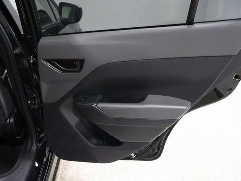 Used 2024 Subaru Crosstrek 2.0i image 21