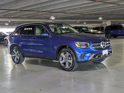 Certified 2022 Mercedes-Benz GLC 300 image 3