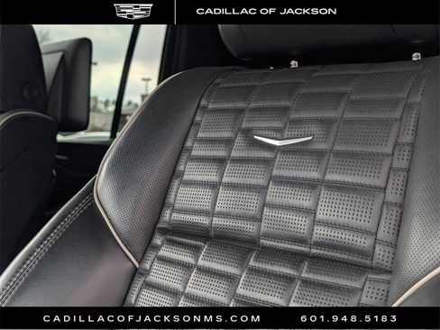 Used 2023 Cadillac Escalade ESV Sport Platinum image 22