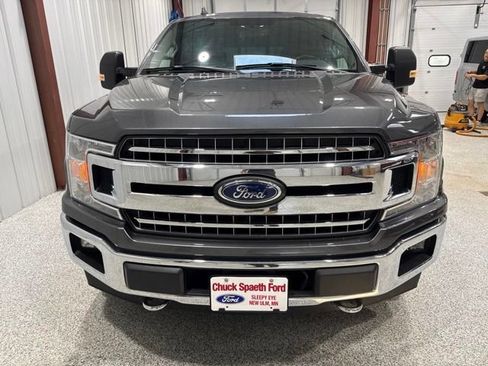 Used 2018 Ford F150 XLT w/ Equipment Group 302A Luxury AWD/4WD image 3