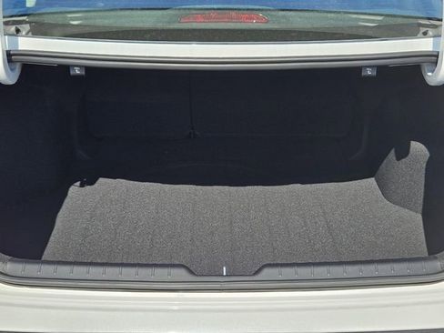 New 2026 Kia K4 LXS image 7