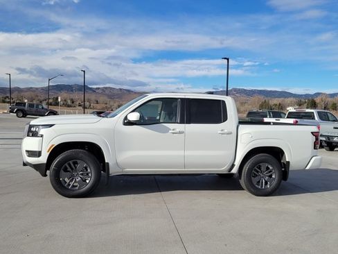 New 2026 Nissan Frontier SV w/ SV Convenience Package image 2