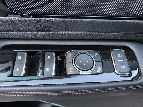 Used 2023 Lincoln Aviator Standard w/ Premium Package image 17