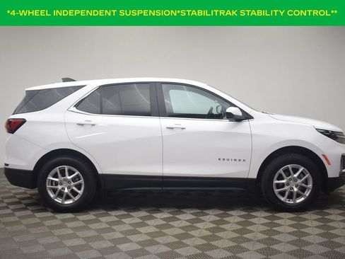 Used 2023 Chevrolet Equinox LT AWD/4WD image 15