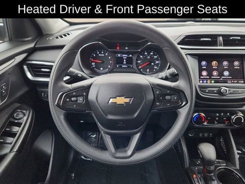 Used 2021 Chevrolet TrailBlazer LT image 34